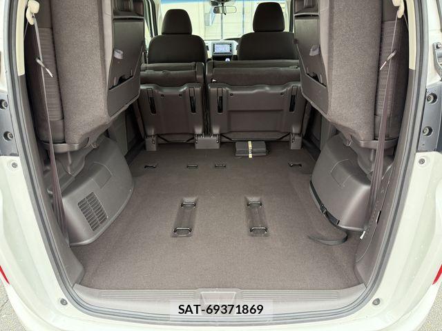 Honda FREED HYBRID 2017-06 6498014-27