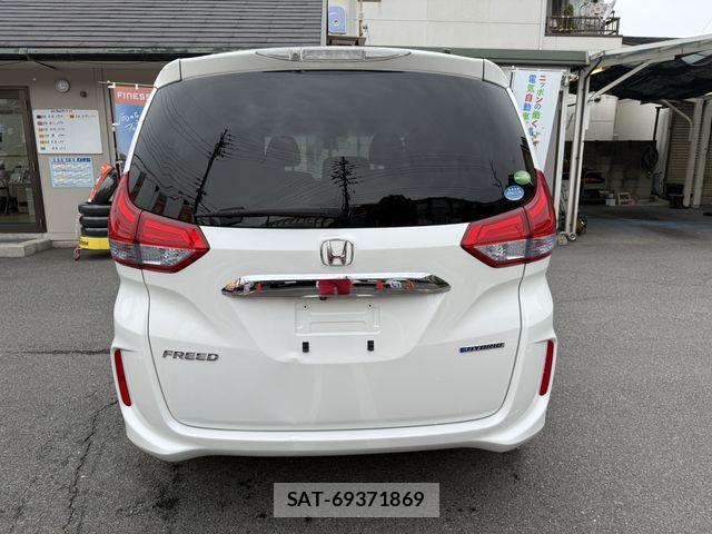 Honda FREED HYBRID 2017-06 6498014-5