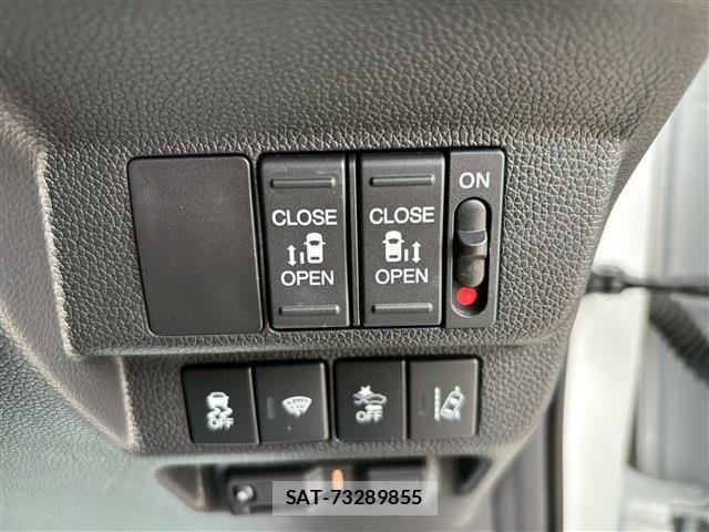 Honda FREED HYBRID 2023-10 6612023-18