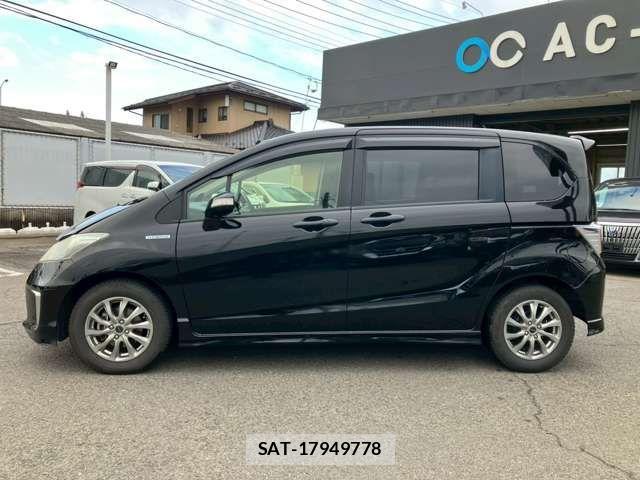 Honda FREED HYBRID 2015-03 6641617-12