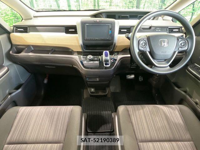 Honda FREED HYBRID 2017-06 6671488-1