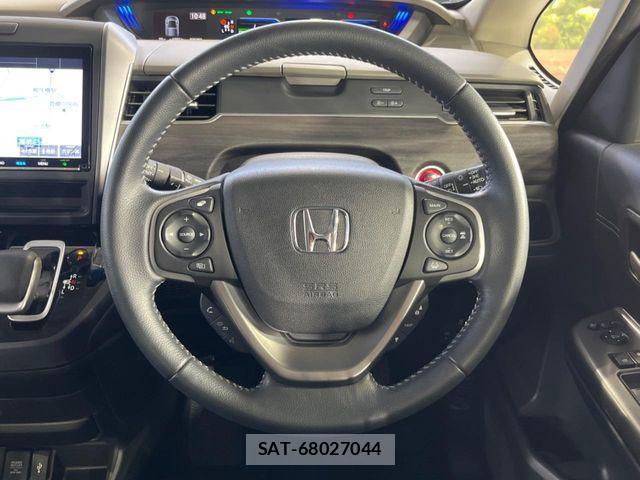 Honda FREED HYBRID 2020-08 6671462-11