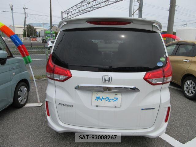 Honda FREED HYBRID 2020-11 6671479-3