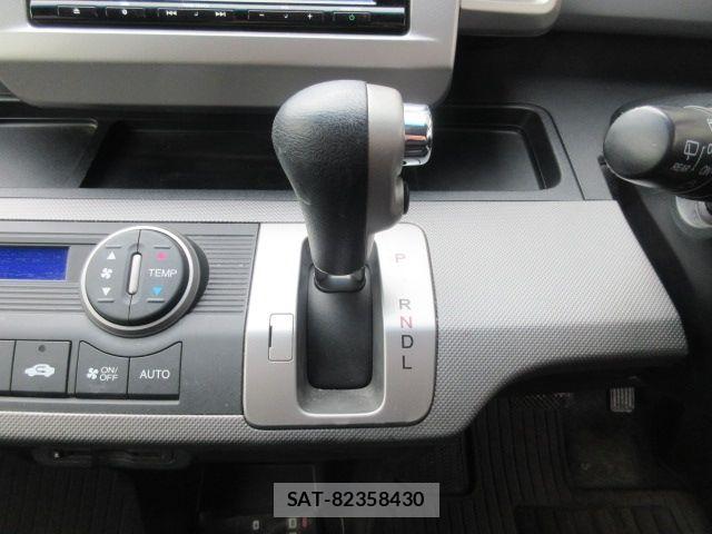 Honda FREED HYBRID 2015-11 6716194-16