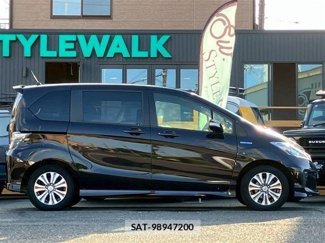 Honda FREED HYBRID 2013-03 6751686-3