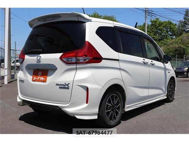 Honda FREED HYBRID 2018-04 6751685-23