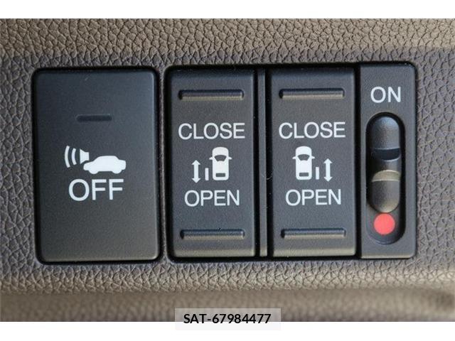 Honda FREED HYBRID 2018-04 6751685-6