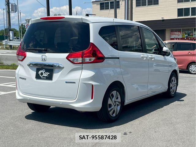 Honda FREED HYBRID 2022-07 6905634-4