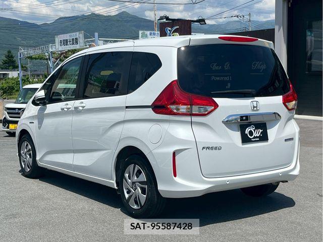 Honda FREED HYBRID 2022-07 6905634-6