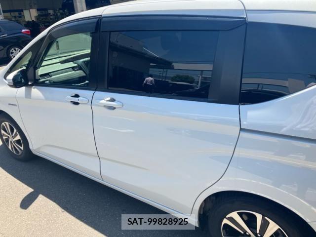 Honda FREED HYBRID 2018-02 6905640-2