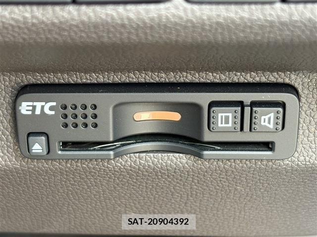 Honda FREED HYBRID 2017-04 6905649-5