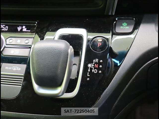 Honda FREED HYBRID 2023-06 6905630-11