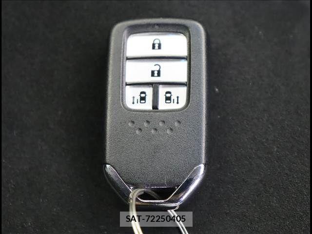 Honda FREED HYBRID 2023-06 6905630-13