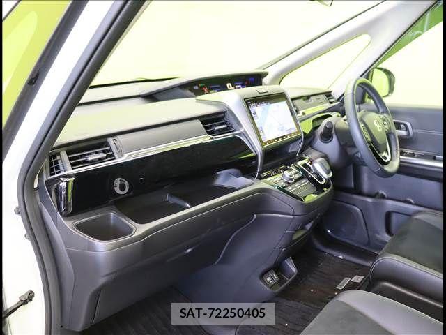 Honda FREED HYBRID 2023-06 6905630-29