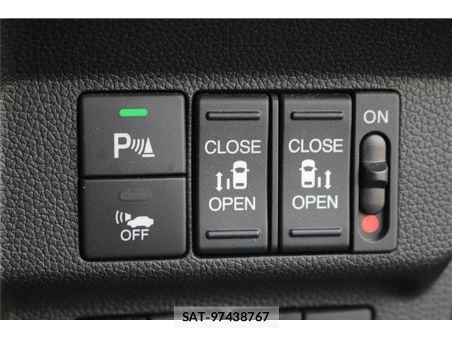 Honda FREED HYBRID 2017-01 6905660-3
