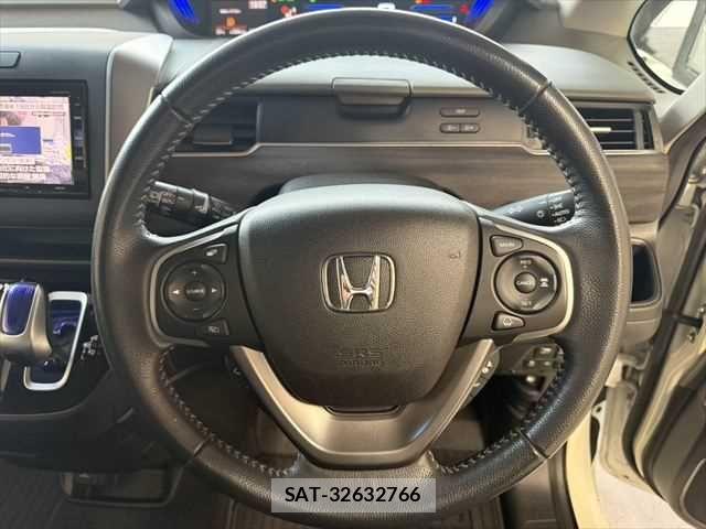 Honda FREED HYBRID 2018-03 6905661-11