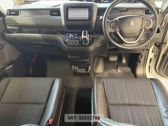 Honda FREED HYBRID 2018-03 6905661-2