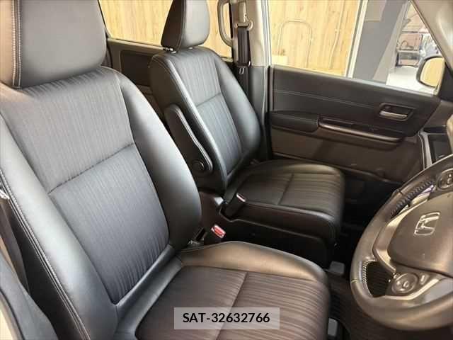 Honda FREED HYBRID 2018-03 6905661-7