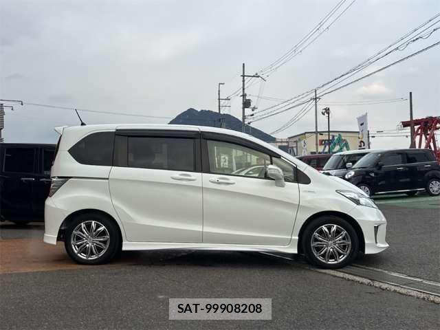 Honda FREED HYBRID 2015-09 6905665-8