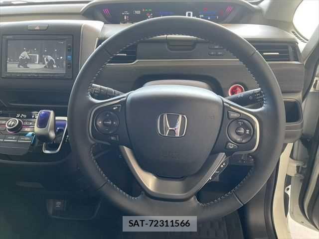 Honda FREED HYBRID 2017-09 6905663-13
