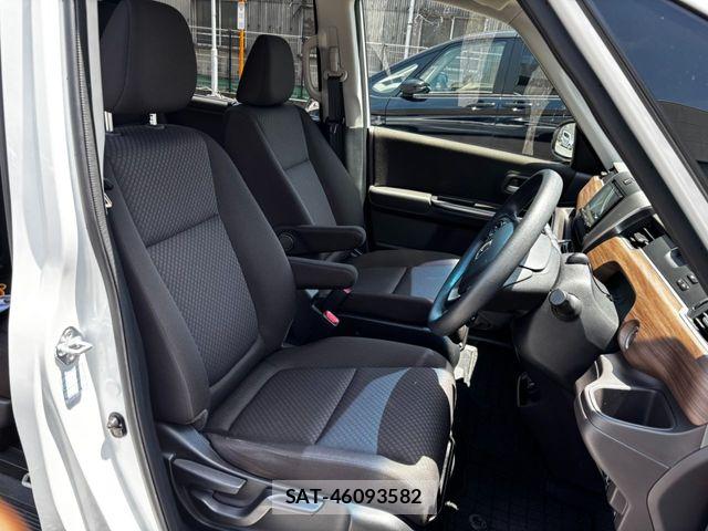 Honda FREED HYBRID 2023-05 6993764-11
