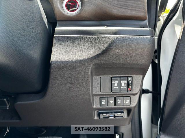 Honda FREED HYBRID 2023-05 6993764-21