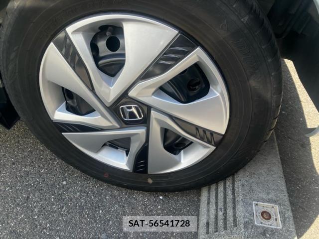 Honda FREED HYBRID 2023-04 7020522-12