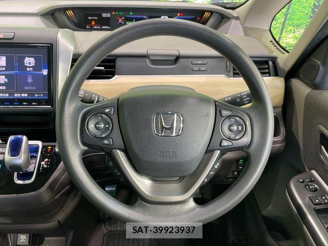 Honda FREED HYBRID 2016-11 7020521-11