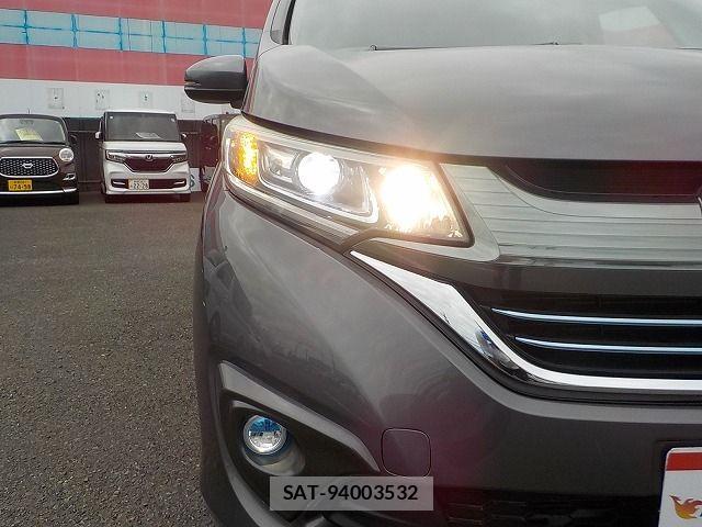 Honda FREED HYBRID 2016-11 7058667-26