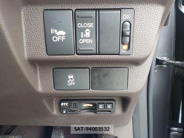 Honda FREED HYBRID 2016-11 7058667-7