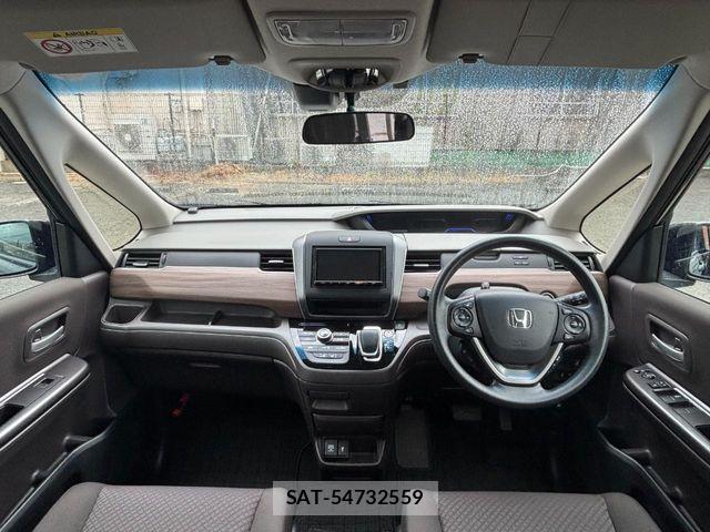 Honda FREED HYBRID 2023-05 7058650-1
