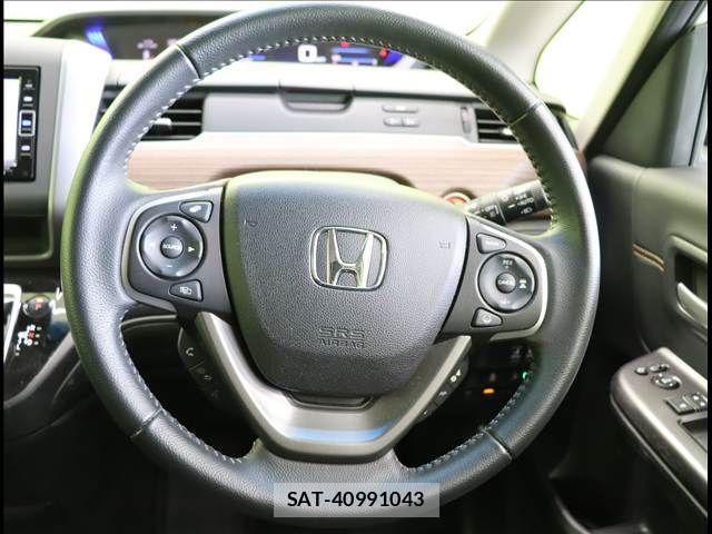 Honda FREED HYBRID 2020-08 7058654-11