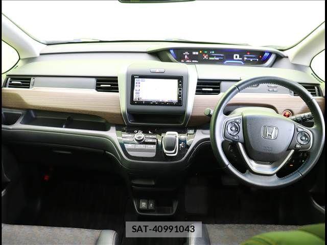 Honda FREED HYBRID 2020-08 7058654-1