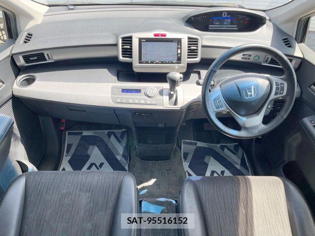 Honda FREED HYBRID 2015-10 7058671-1