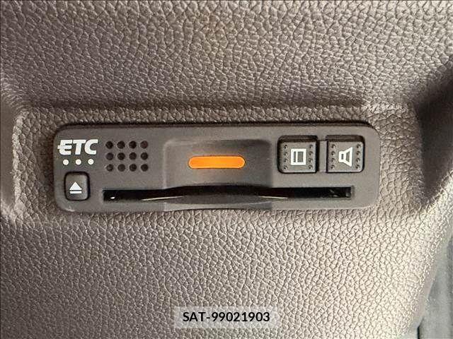 Honda FREED HYBRID 2021-04 7058661-13