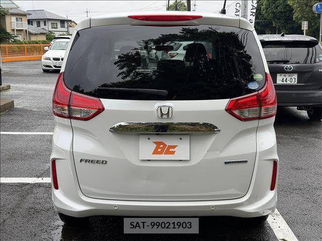 Honda FREED HYBRID 2021-04 7058661-22