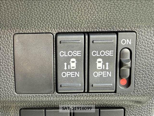 Honda FREED HYBRID 2021-09 7218945-3