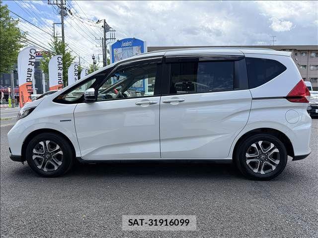 Honda FREED HYBRID 2021-09 7218945-5