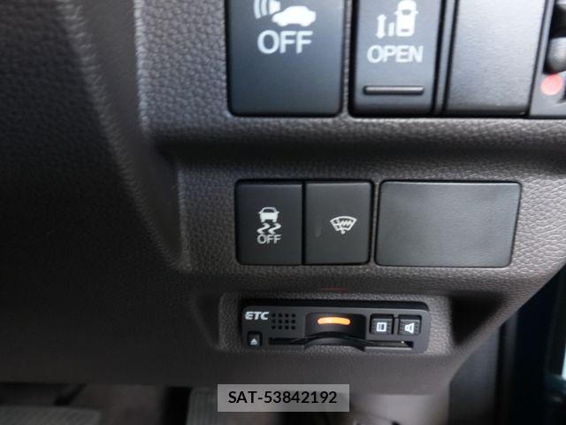 Honda FREED HYBRID 2017-11 7218930-18