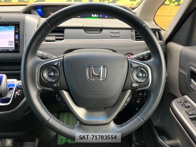 Honda FREED HYBRID 2017-06 7218925-10