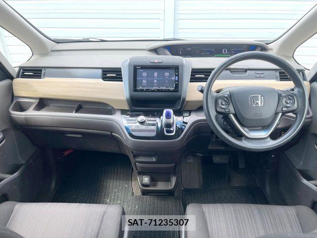Honda FREED HYBRID 2018-03 7218928-1
