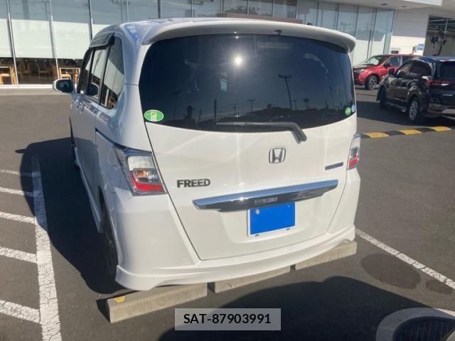 Honda FREED HYBRID 2012-12 7218911-7