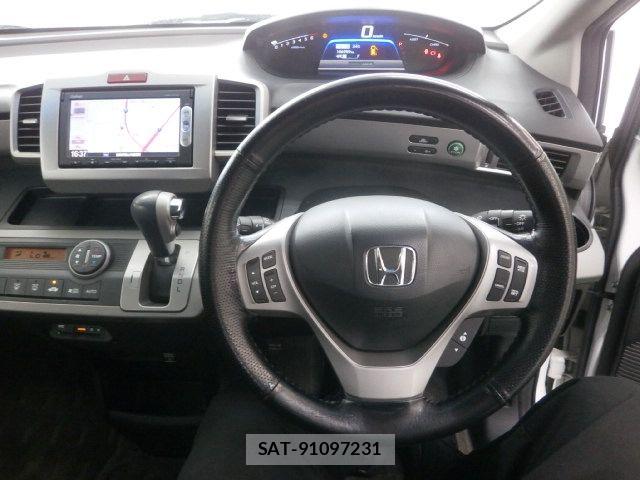 Honda FREED HYBRID 2014-02 7218915-7