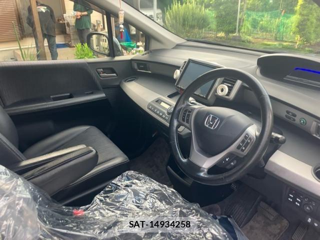 Honda FREED HYBRID 2013-01 7218916-11