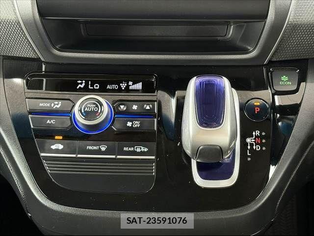 Honda FREED HYBRID 2017-05 7218921-22