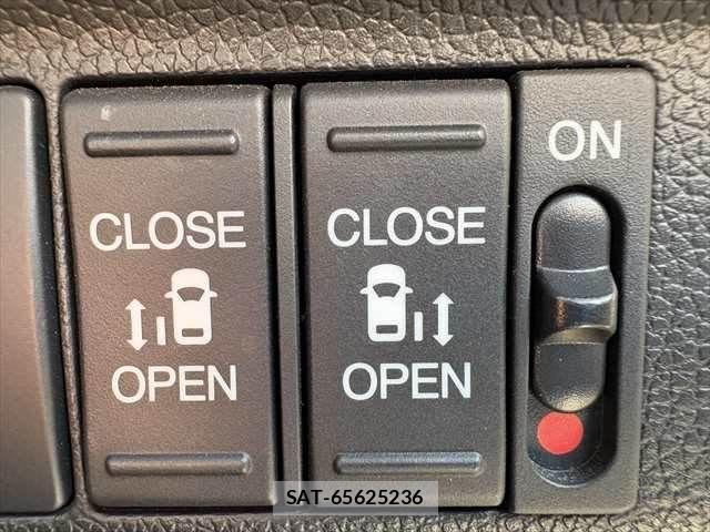 Honda FREED HYBRID 2017-11 7218926-9