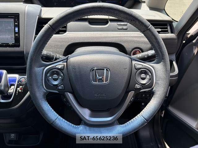 Honda FREED HYBRID 2017-11 7218926-14