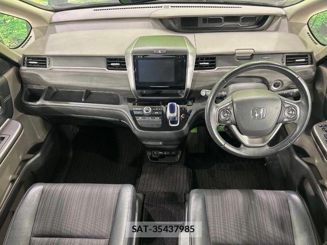 Honda FREED HYBRID 2016-11 7218918-1