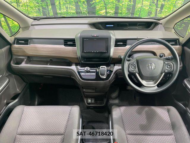 Honda FREED HYBRID 2022-04 7218949-1