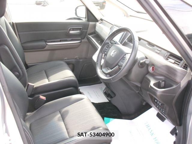 Honda FREED HYBRID 2018-01 7218927-18